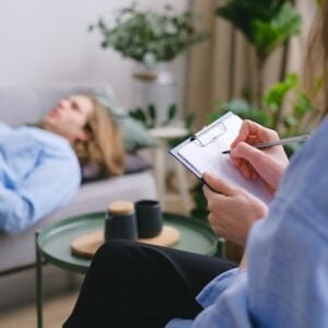 How to Find the Right Therapist for Your Mental Health & Emotional Well-Being!
