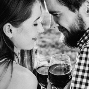 Learning to Communicate Effectively for Compromise in a Relationship