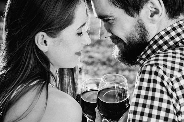 Learning to Communicate Effectively for Compromise in a Relationship Learning to Communicate Effectively for Compromise in a Relationship